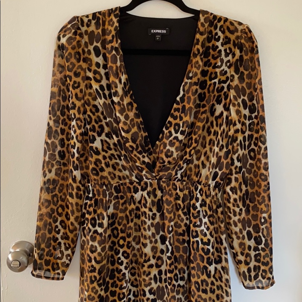 EXPRESS leopard dress